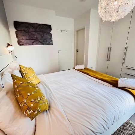 شقة Lovely 1 Bedroom W Balcony&parking-bon10 *